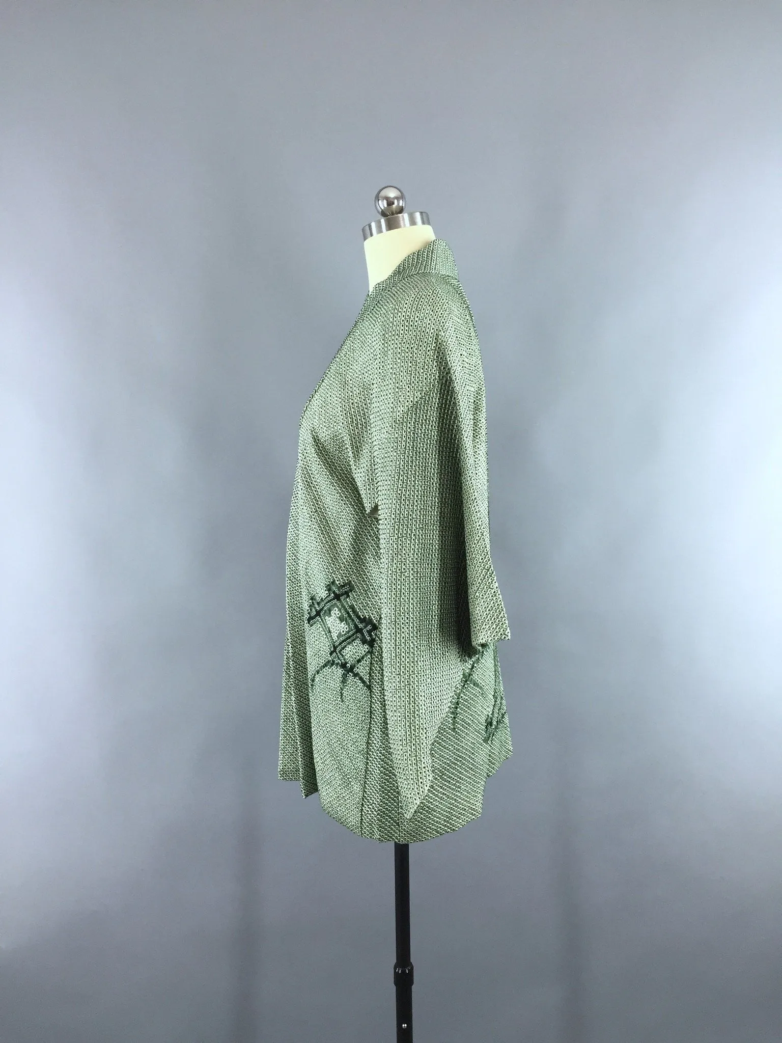 1960s Vintage Silk Haori Kimono Cardigan Jacket with Dark Forest Green Shibori